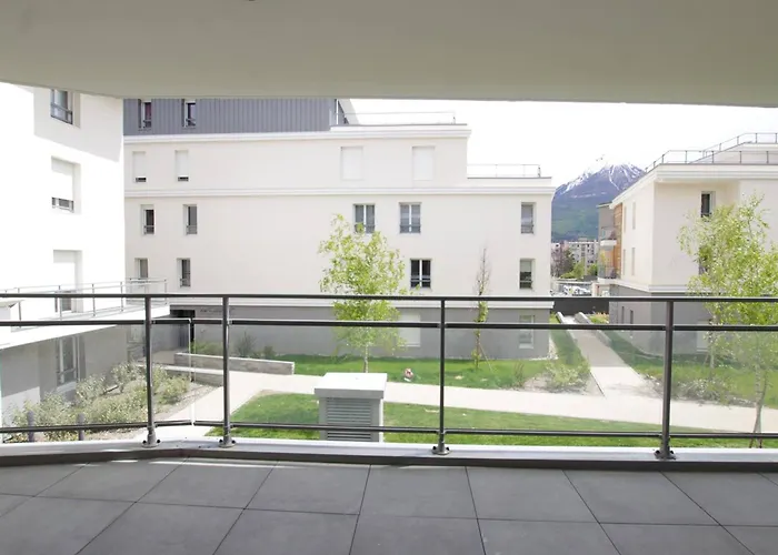 Appartement Lumineux 4P/8 Pers, 2 Terrasses, Parking Prive, Coeur De Briancon - Fr-1-330C-119