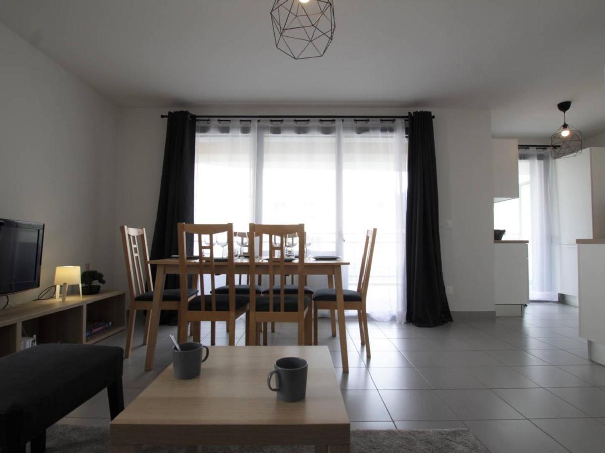 Apartment Lumineux 4p/8 Pers, 2 Terrasses, Parking Prive, Coeur De - Fr-1-330c-119